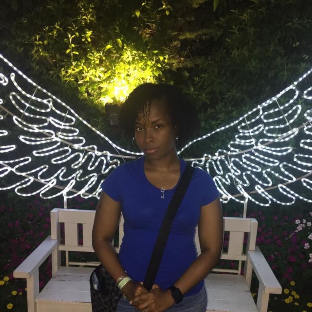 Meet your Posher, Nicole